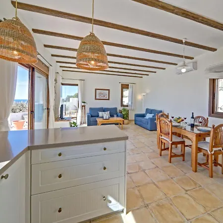 Anna By Interhome Calp